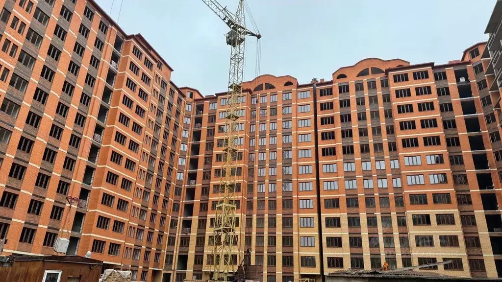 2-к кв. Дагестан, Махачкала просп. Насрутдинова (67.8 м) - Фото 0