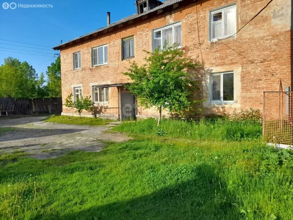 1-комнатная квартира: Алапаевск, улица Токарей, 19 (37.1 м) - Фото 0
