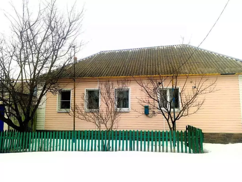 Дом в Белгородская область, Поселок Чернянка городское поселение, ... - Фото 1