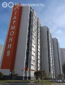 2-комнатная квартира: Тюмень, улица Василия Подшибякина, 19 (61.4 м) - Фото 2