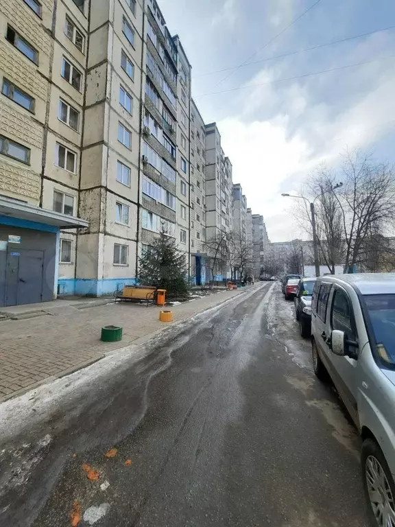 4-к. квартира, 76 м, 4/9 эт. - Фото 1