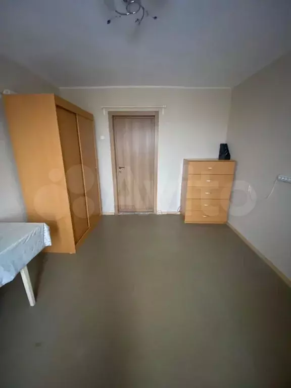 Комната 12 м в 8-к., 9/9 эт. - Фото 1