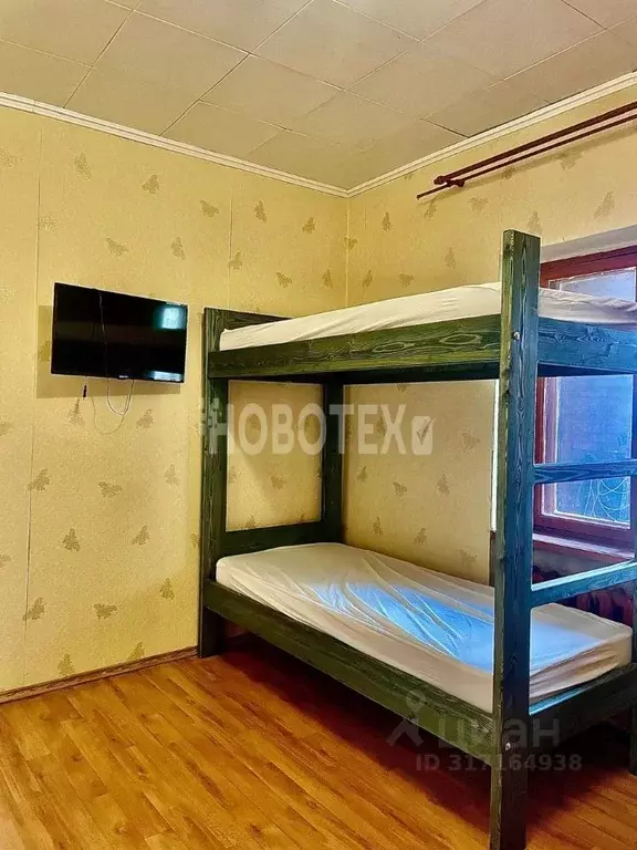 Дом в Краснодарский край, Северская ст-ца пер. Песчаный, 12 (286 м) - Фото 2