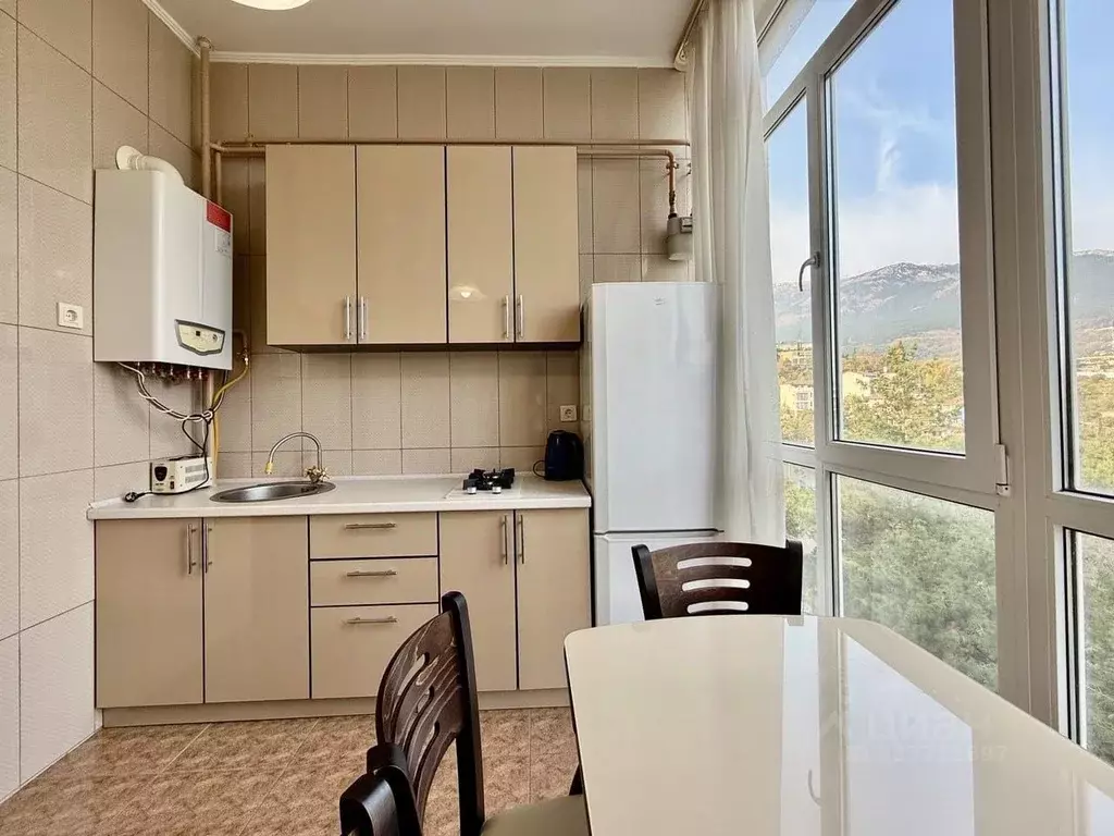 1-к кв. Крым, Ялта ул. Чкалова, 11Б (32.5 м) - Фото 2