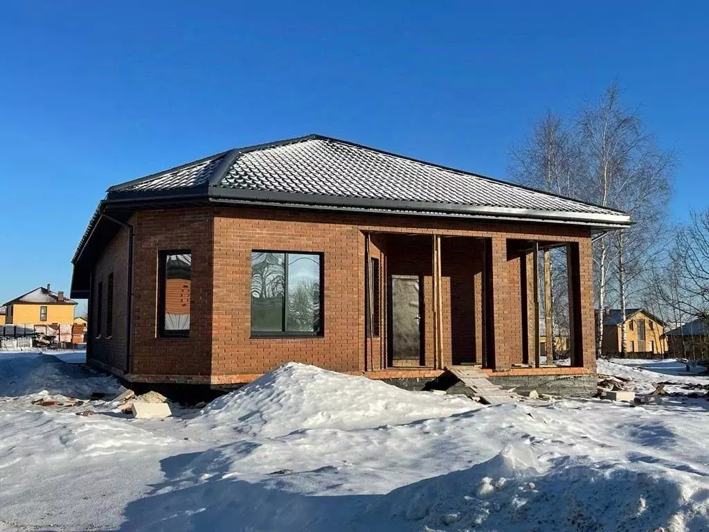 Дом в Тульская область, Тула городской округ, д. Медвенка, Водный мкр ... - Фото 1