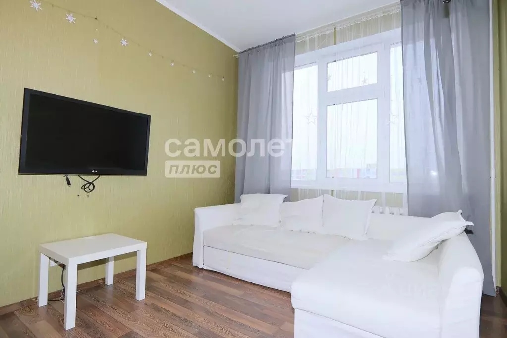 2-к кв. Кемеровская область, Кемерово Молодежная ул., 17 (46.8 м) - Фото 1