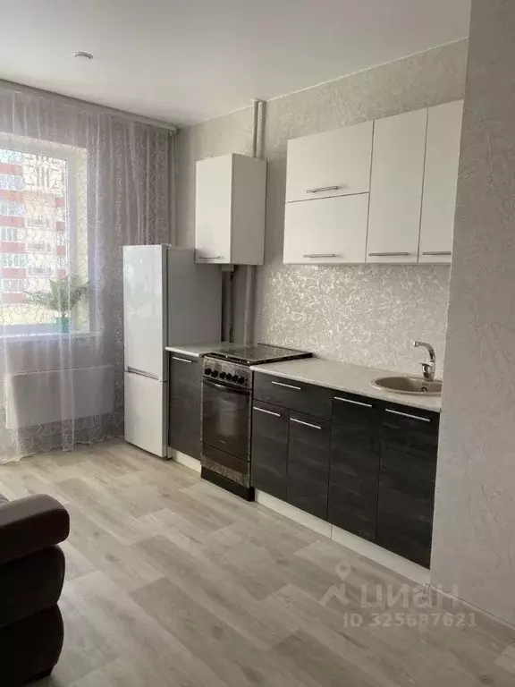 1-к кв. Омская область, Омск ул. Малиновского, 6/1 (37.0 м) - Фото 1