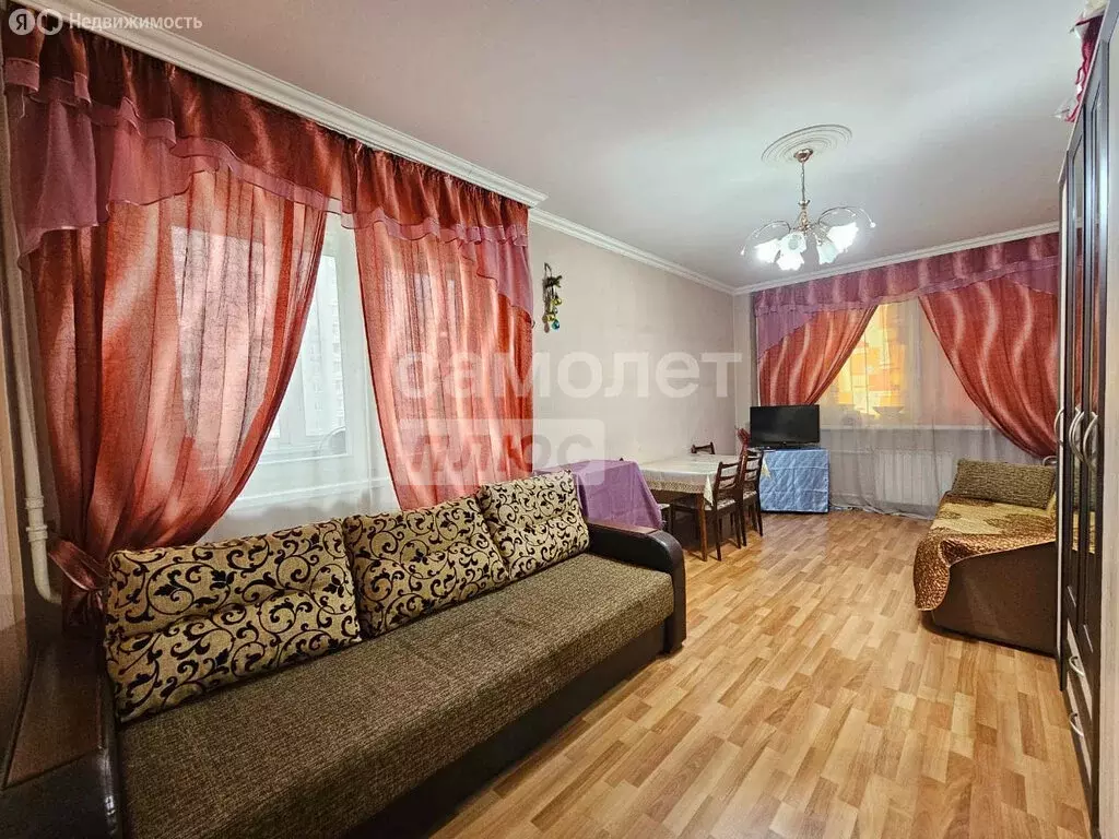 2-комнатная квартира: Одинцово, улица Маршала Толубко, 3к3 (72.3 м) - Фото 0