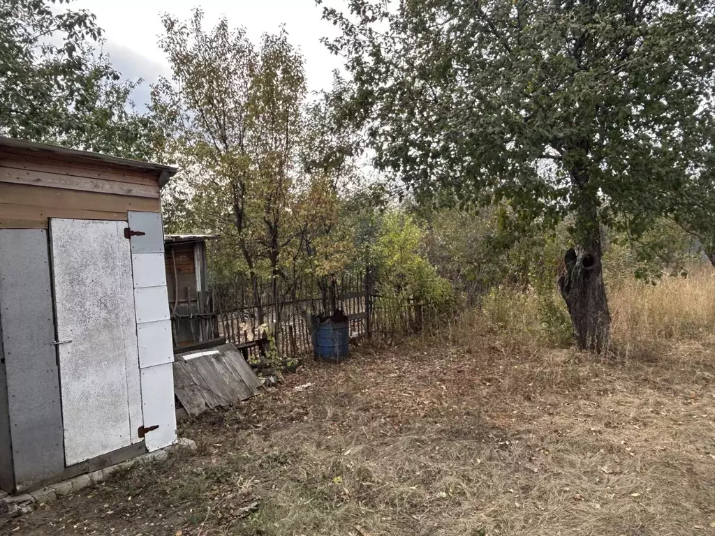 Участок в Саратовская область, Саратов Жасмин СНТ,  (8.0 сот.) - Фото 2