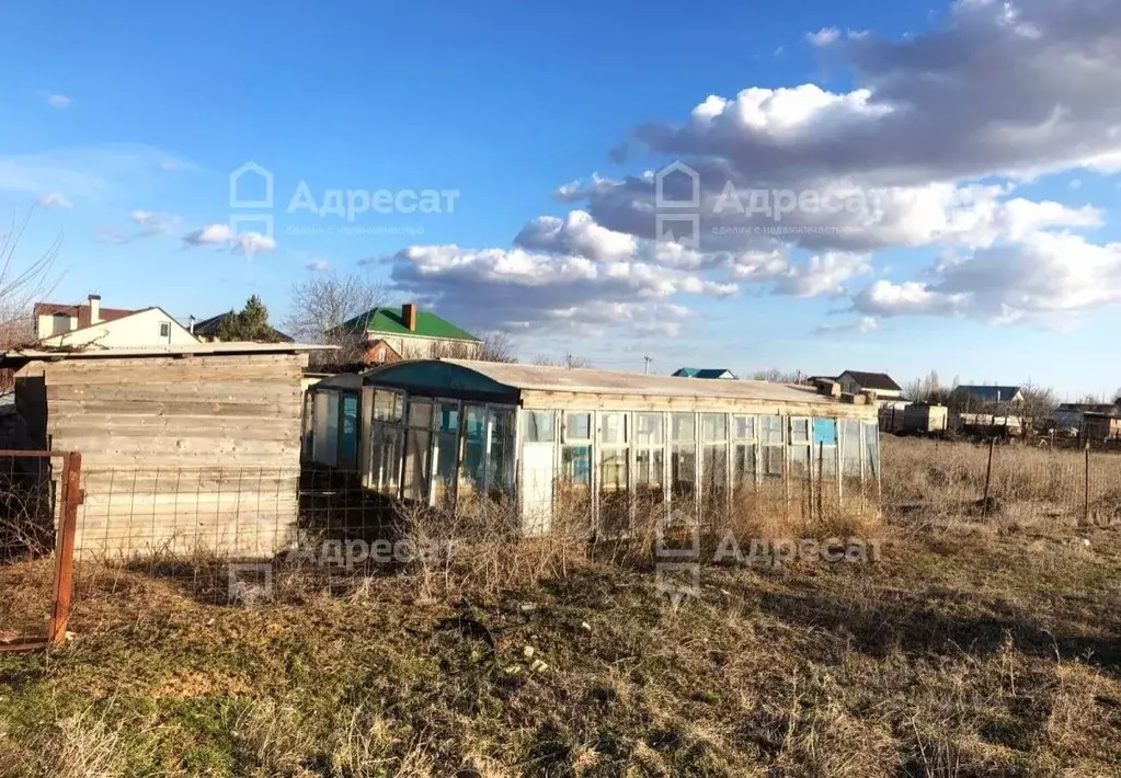 Участок в Волгоградская область, Светлый Яр рп ул. Лучкинская (1164.0 ... - Фото 0