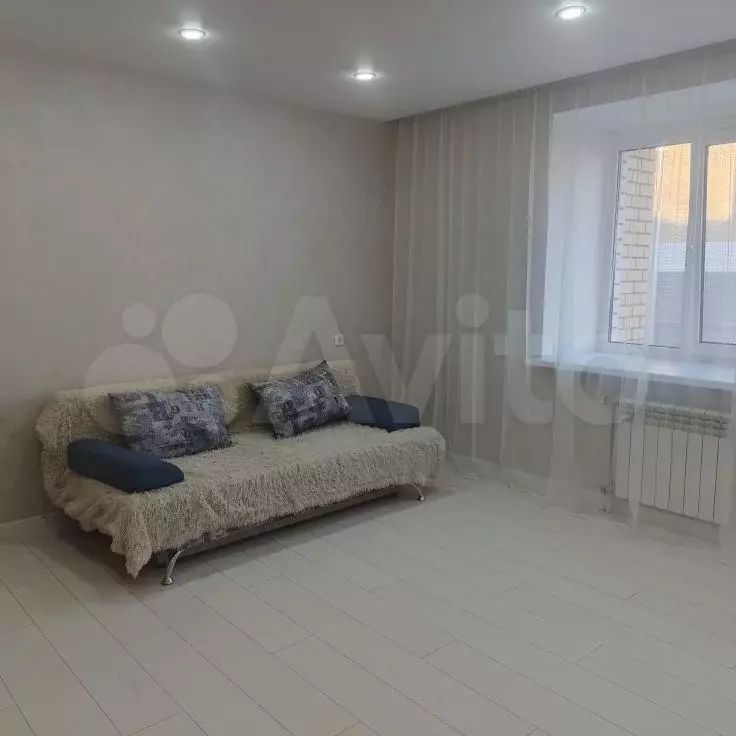 2-к. квартира, 55 м, 6/9 эт. - Фото 1