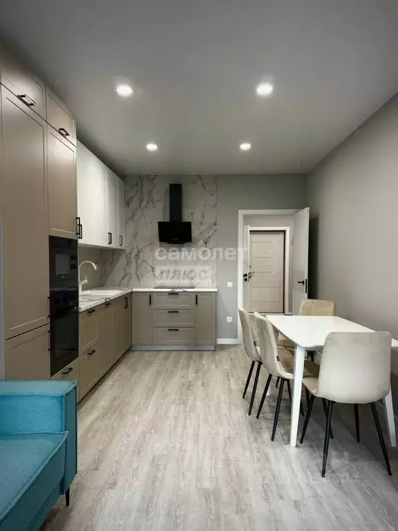 2-к кв. Краснодарский край, Туапсе ул. Портовиков, 39/2 (59.39 м) - Фото 1