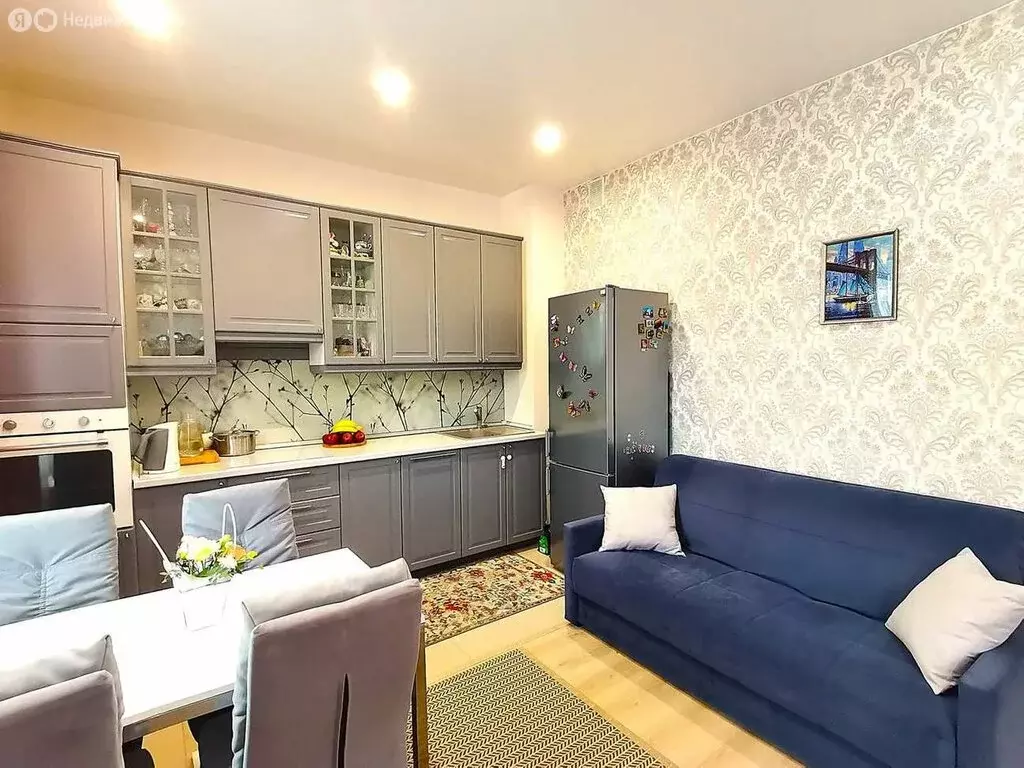 3-комнатная квартира: Мурино, улица Шувалова, 6 (75.1 м) - Фото 1