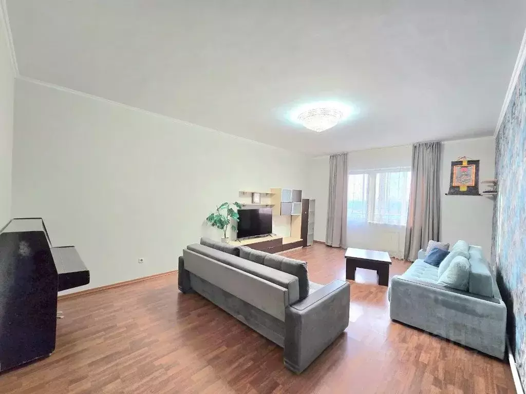 3-к кв. Бурятия, Улан-Удэ ул. Смолина, 52 (100.0 м) - Фото 2