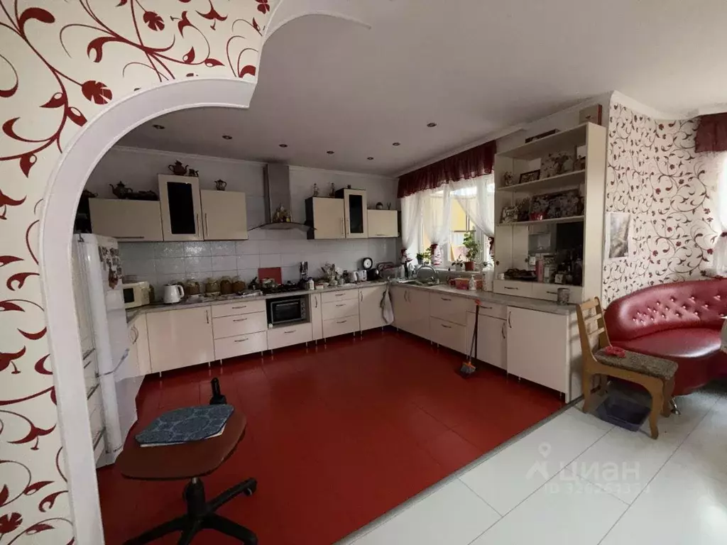 2-к кв. Крым, Симферопольский район, с. Мазанка ул. Мира, 40 (85.0 м) - Фото 2