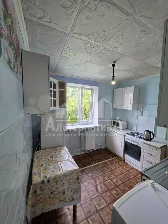 3-к. квартира, 49,1 м, 2/2 эт. - Фото 0
