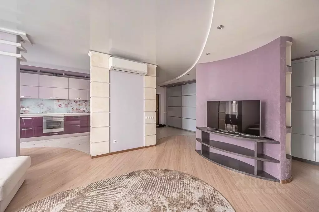 3-к кв. Свердловская область, Екатеринбург ул. Московская, 77 (115.0 ... - Фото 1