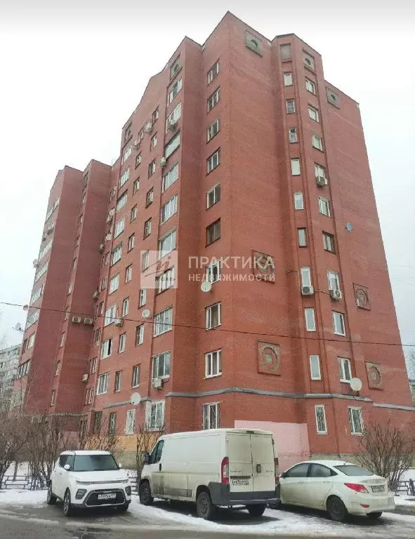 Продается 4-комнатная квартира - Фото 1