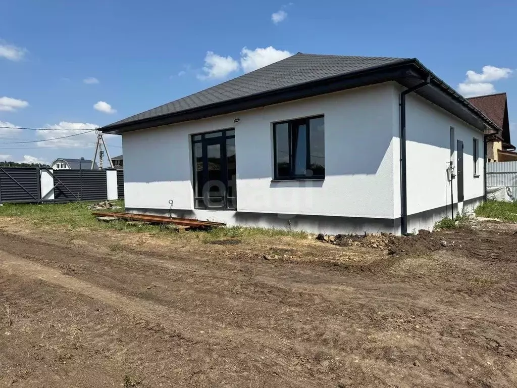 Дом в Воронежская область, Семилукский район, с. Девица ул. Дорожная, ... - Фото 1