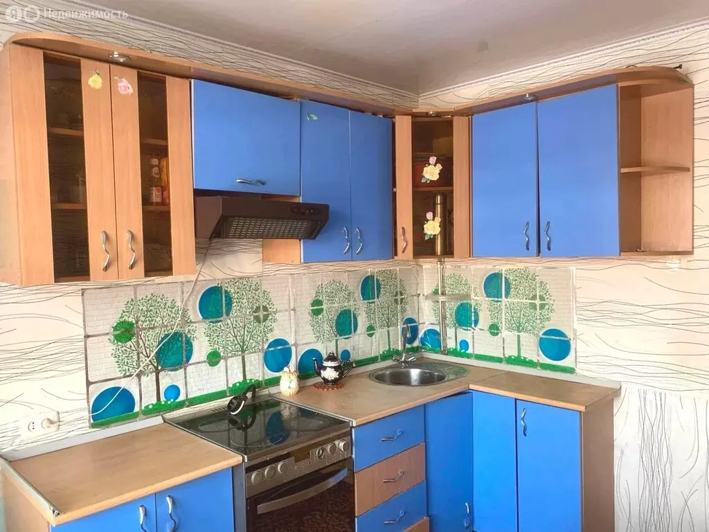 3-комнатная квартира: Братск, улица Курчатова, 64 (64.9 м) - Фото 2