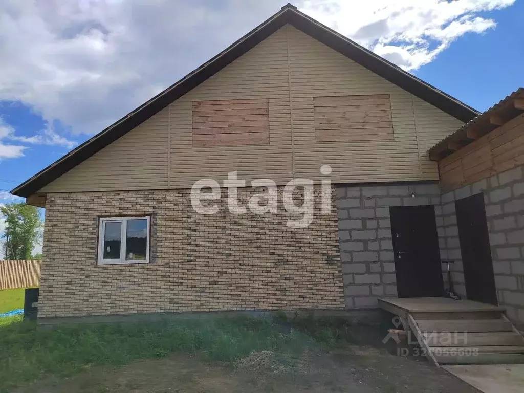 Дом в Красноярский край, Сосновоборский муниципальный округ, пос. ... - Фото 1