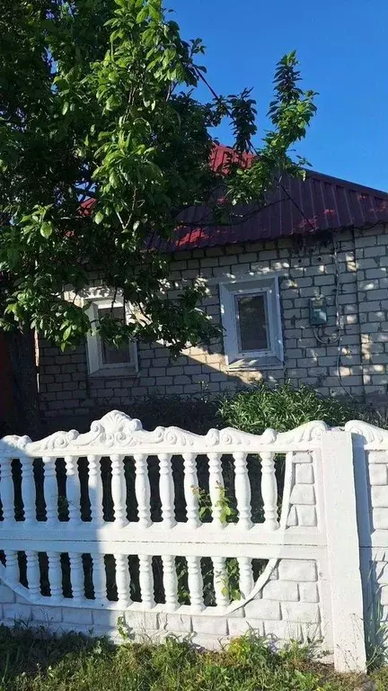 Дом в Белгородская область, Старооскольский городской округ, с. ... - Фото 0