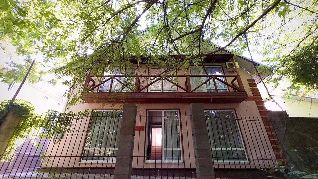 Коттедж в Севастополь ул. Матюшенко (180 м) - Фото 1