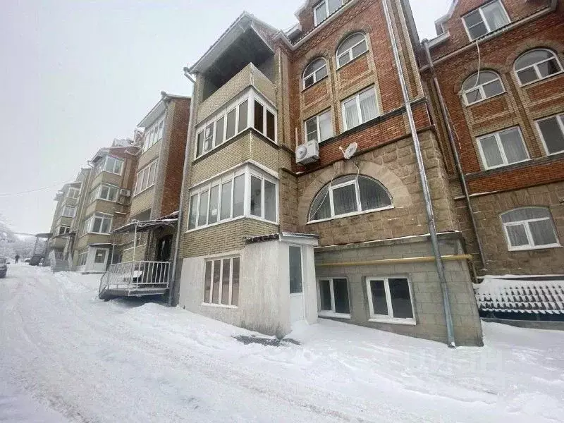 5-к кв. Ставропольский край, Железноводск ул. Михальских, 4 (194.0 м) - Фото 1