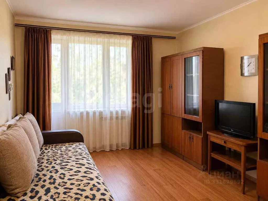 2-к кв. Крым, Симферополь ул. Киевская (45.0 м) - Фото 1