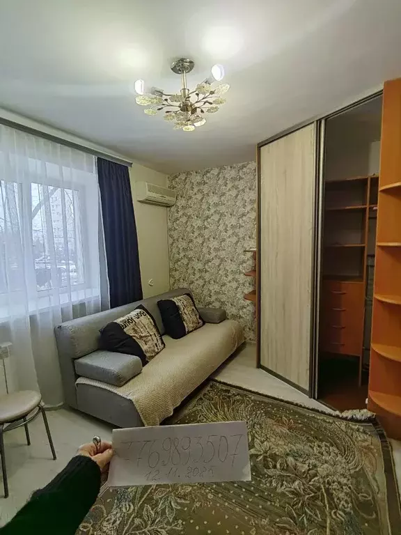 Студия Тюменская область, Тюмень проезд Геологоразведчиков, 6 (19.0 м) - Фото 1