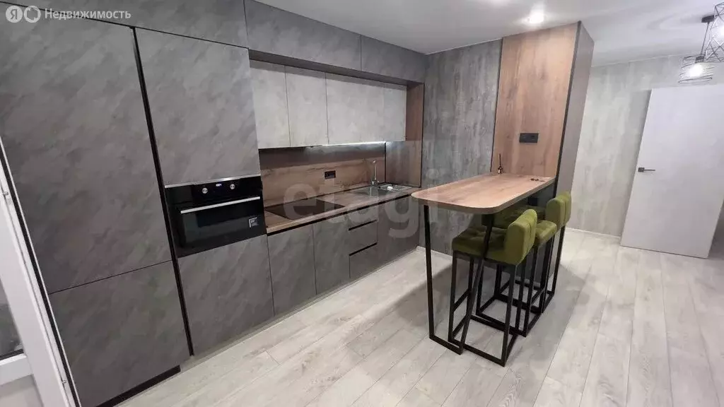 2-комнатная квартира: Саратов, 1-й Аэродромный проезд, 2 (50.1 м) - Фото 2