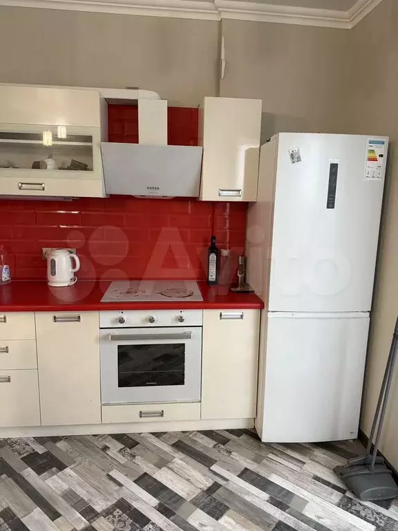 2-к. квартира, 40 м, 10/18 эт. - Фото 1