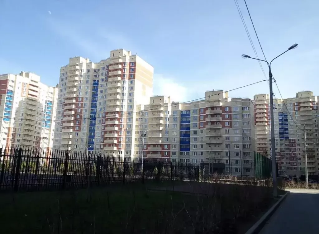 2-к. квартира, 64 м, 8/17 эт. - Фото 1