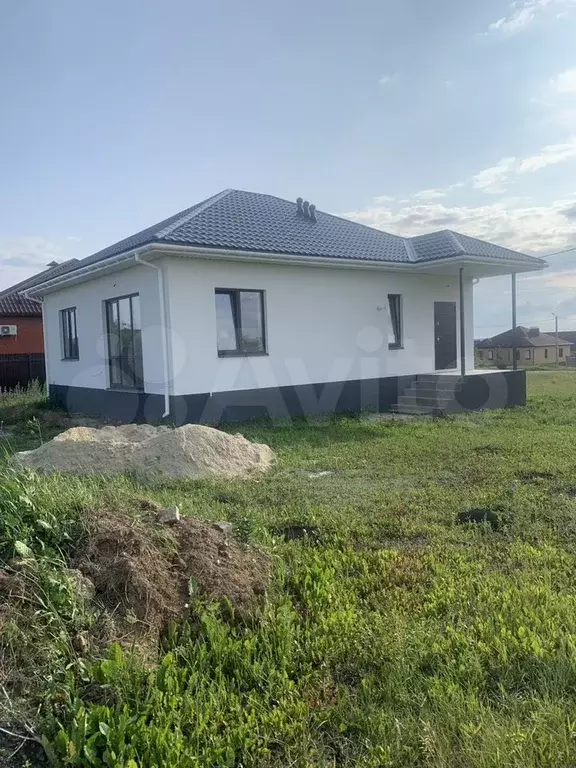 Дом 100 м на участке 10 сот. - Фото 1