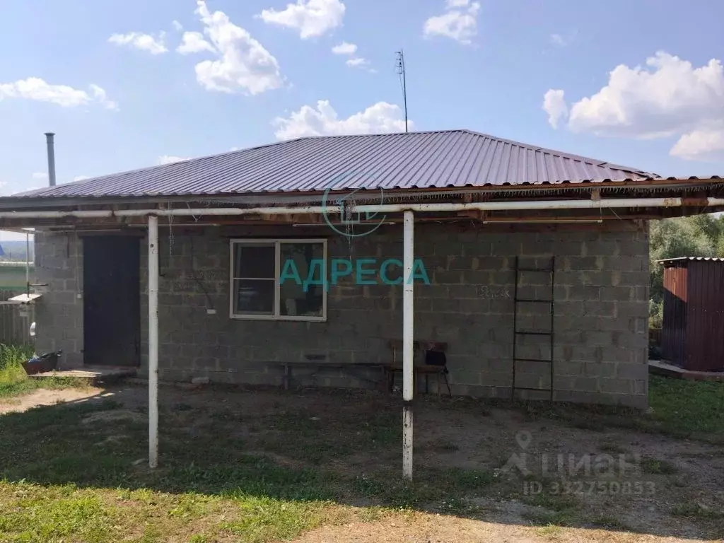 Дом в Белгородская область, Чернянка рп ул. Первомайская (85 м) - Фото 1