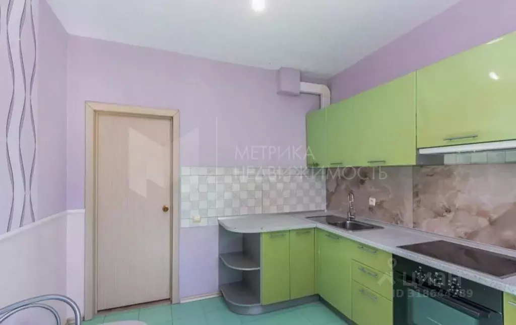 1-к кв. Тюменская область, Тюмень ул. Муравленко, 13 (35.0 м) - Фото 0
