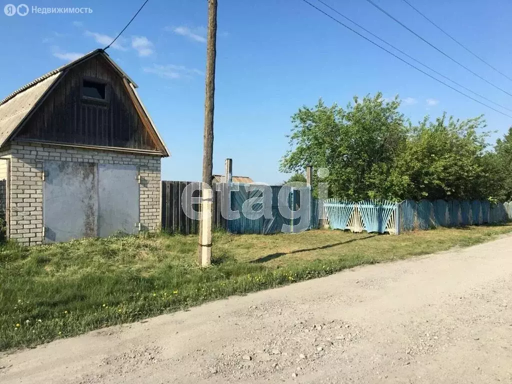 Участок в Причулымский сельсовет, деревня Курбатово, Центральная улица ... - Фото 1