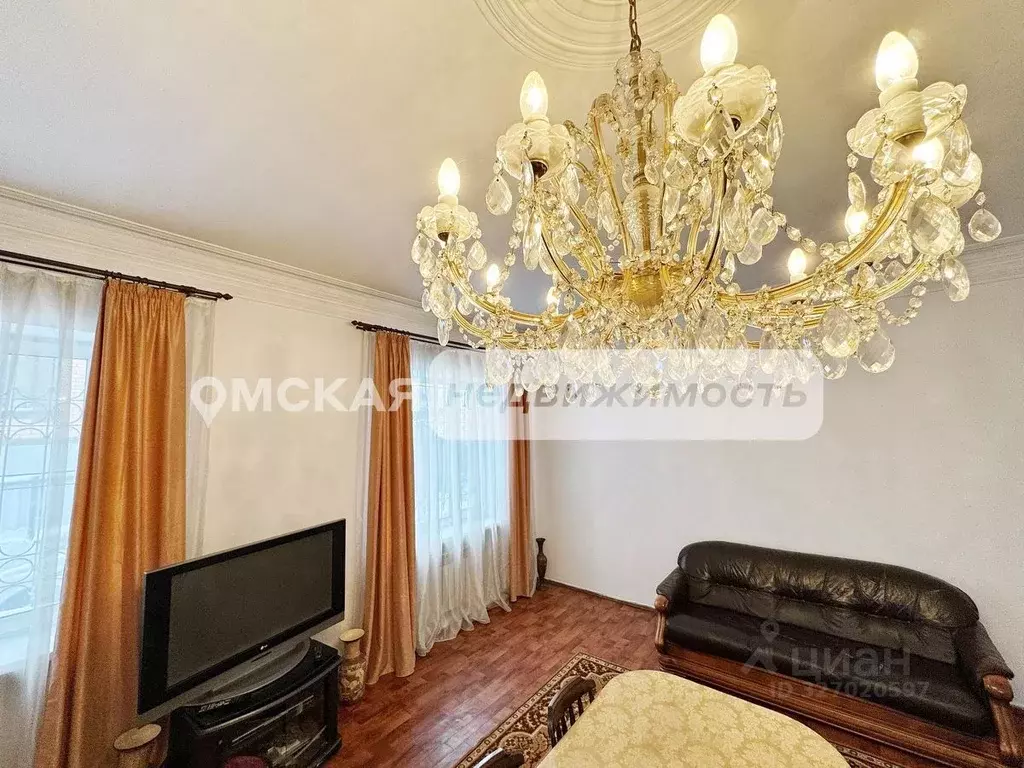 Коттедж в Омская область, Омск ул. 6-я Северная (284 м) - Фото 1