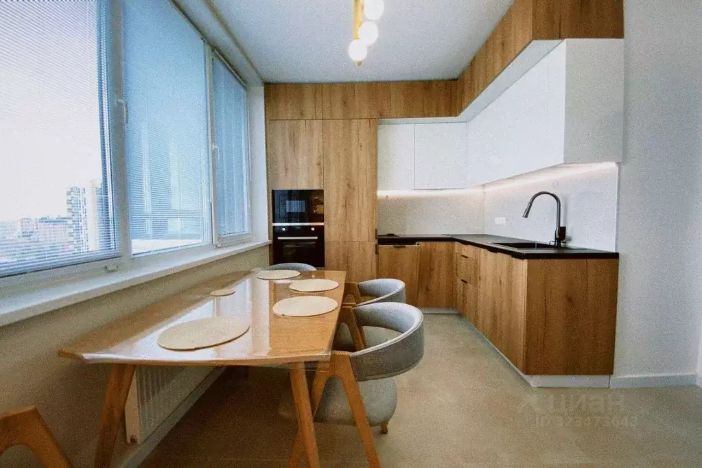 2-к кв. Татарстан, Казань ул. Аделя Кутуя, 100 (60.0 м) - Фото 1