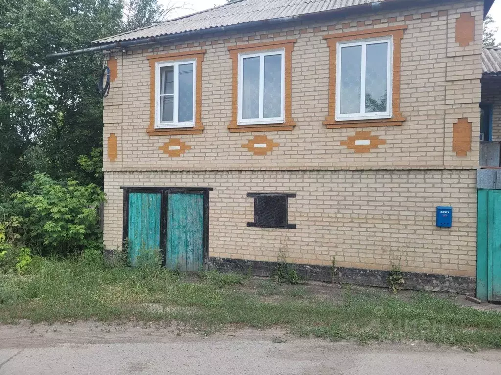 Дом в Ростовская область, Красный Сулин ул. Крупской, 1 (80 м) - Фото 1