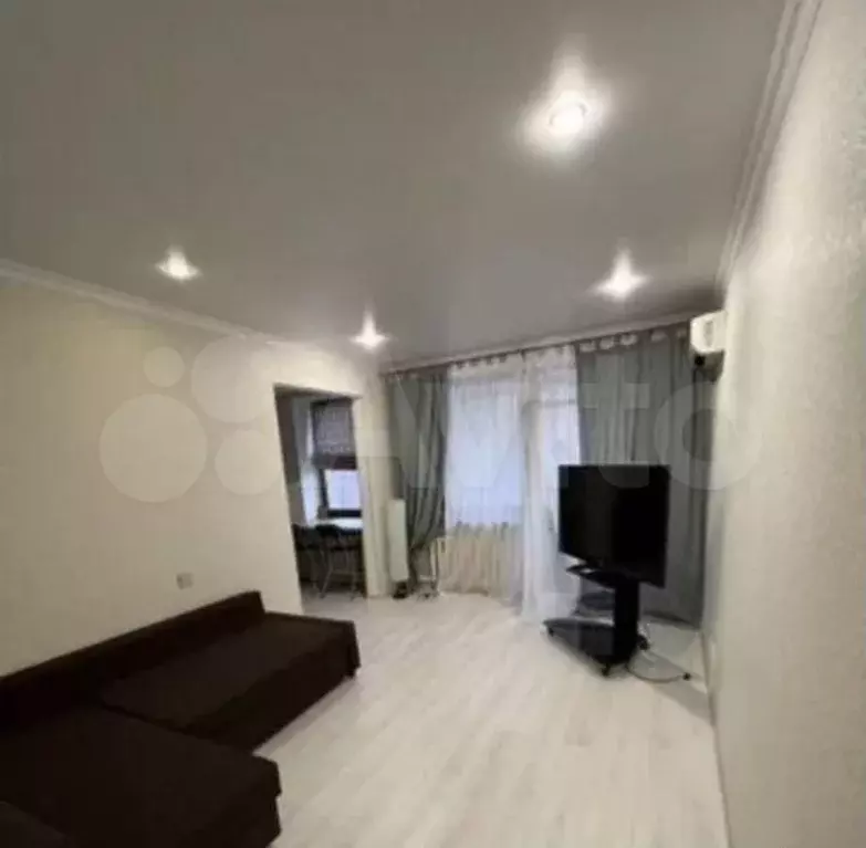 1-к. квартира, 35 м, 4/5 эт. - Фото 0