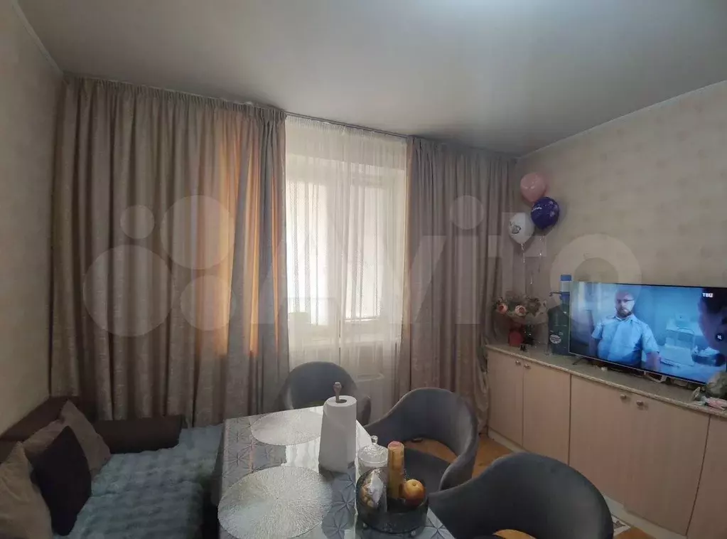 3-к. квартира, 98 м, 2/22 эт. - Фото 1