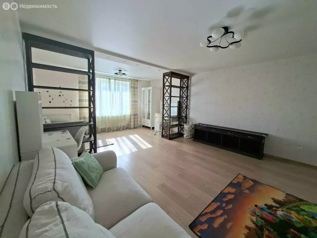 3-комнатная квартира: Великий Новгород, Псковский район, Старорусский ... - Фото 1