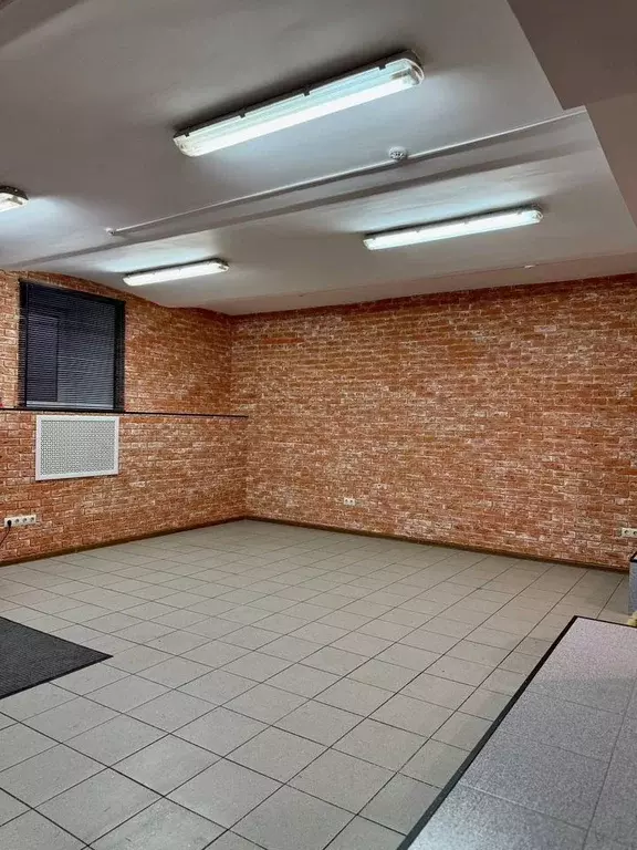 Помещение свободного назначения в Москва Люсиновская ул., 68 (10 м) - Фото 1