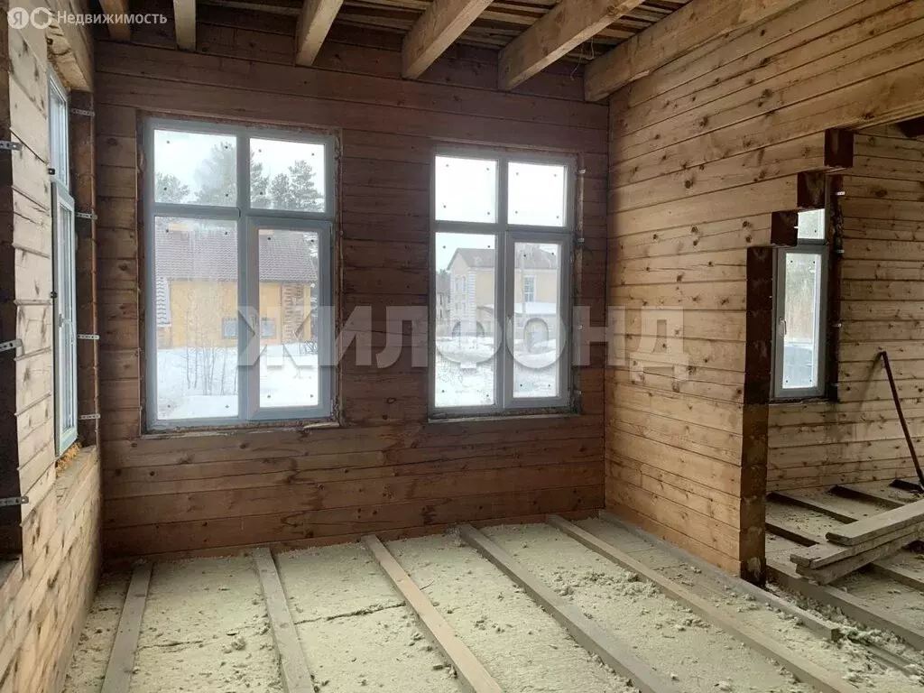 Дом в Томск, Кировский район, поселок Родник, улица Листвянка (140 м) - Фото 1