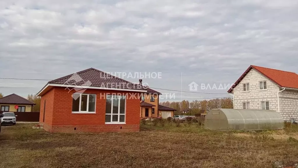 Дом в Рязанская область, Рязанский район, Тюшевское с/пос, с. Тюшево ... - Фото 1