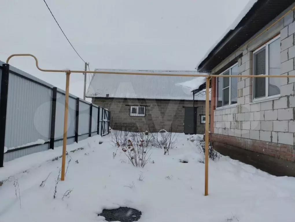 Дом 100 м на участке 10 сот. - Фото 1