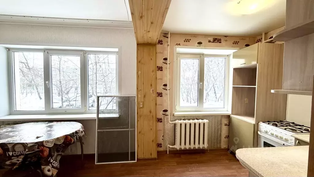 2-к кв. Омская область, Омск Заозерный мкр, ул. Бархатовой, 4В (47.0 ... - Фото 2