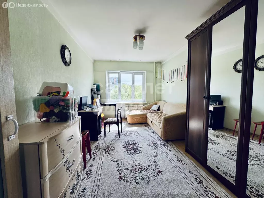 4-комнатная квартира: Ижевск, улица Холмогорова, 14 (68.4 м) - Фото 1