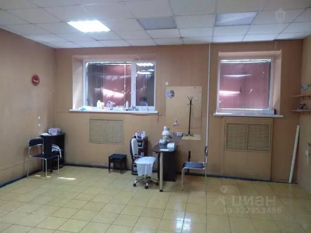 Помещение свободного назначения в Омская область, Омск ул. 27-я ... - Фото 1